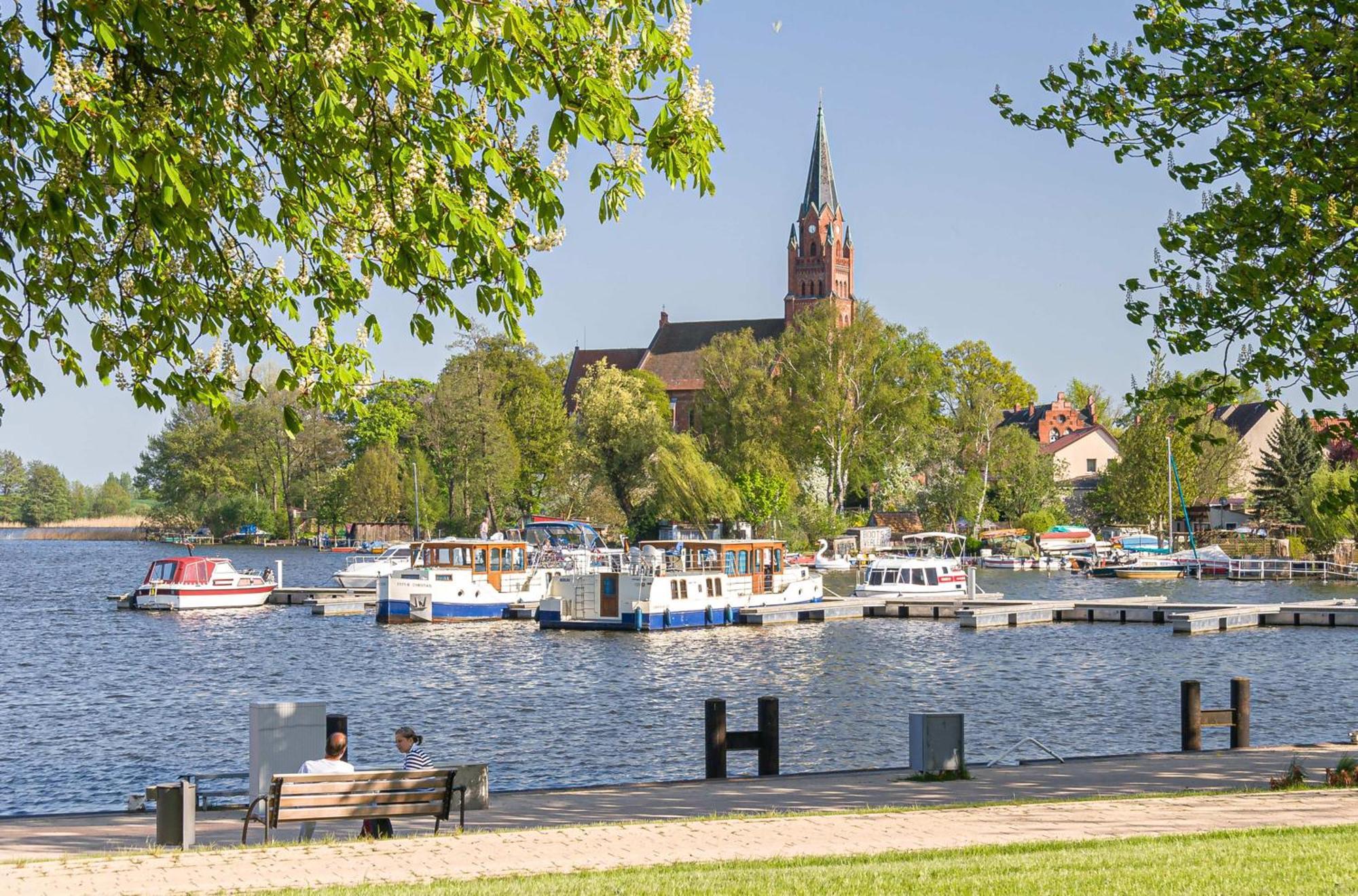 Ferienwohnung Hafensegler Am Stadthafen Roebel Exterior foto